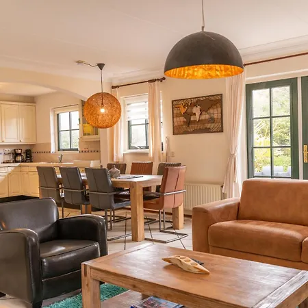 Buitenplaats 67 בית נופש